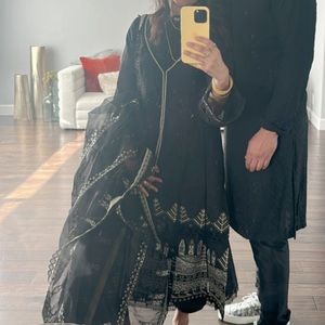 suffuse by sana yasir